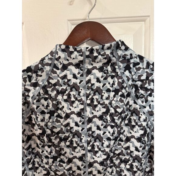 T by Talbots Mint Gray & Black Camo Quarter Zip Fitted Pullover sz MP NWOT - Picture 7 of 7